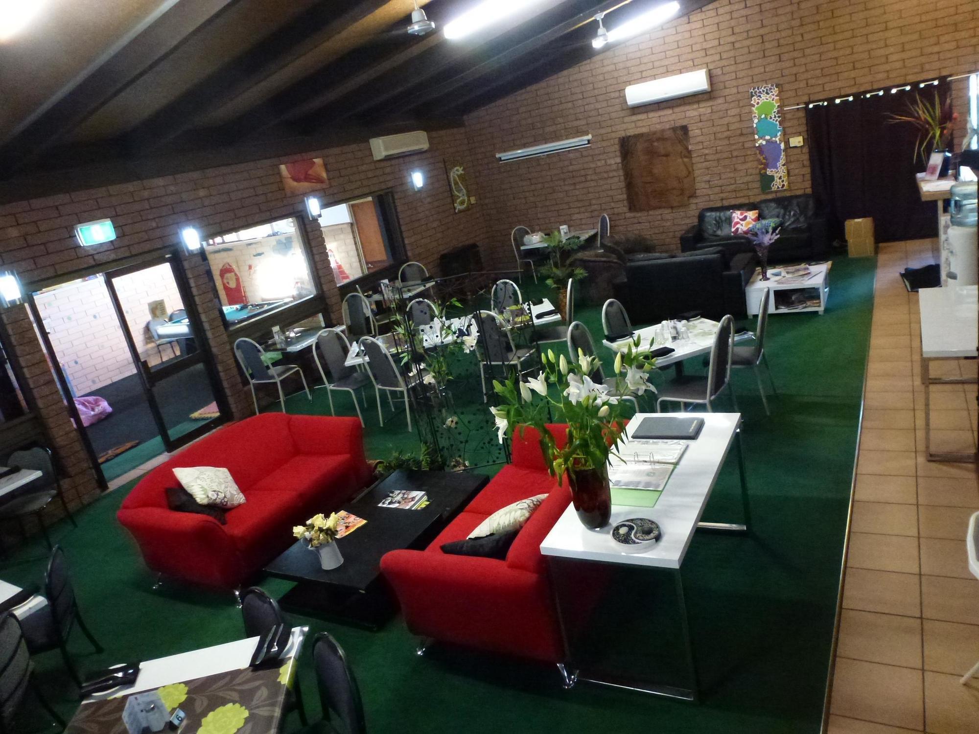 Eldorado Motor Inn Tennant Creek Buitenkant foto