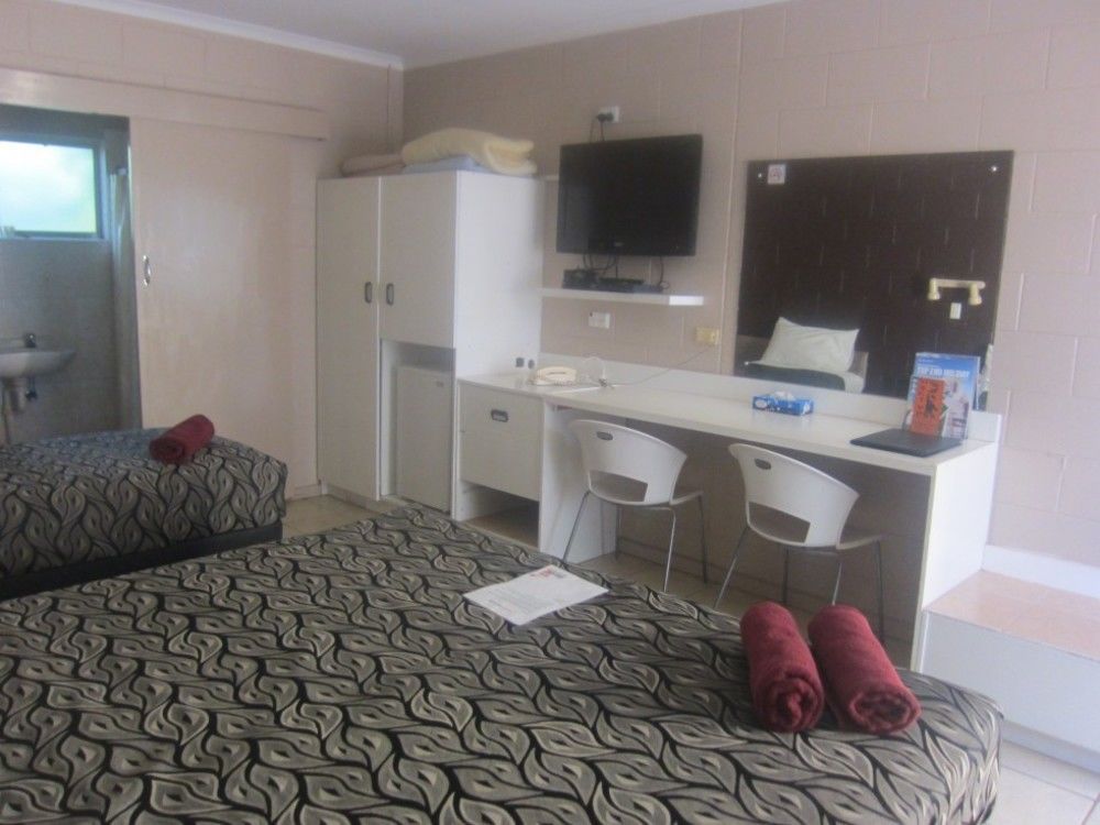 Eldorado Motor Inn Tennant Creek Buitenkant foto